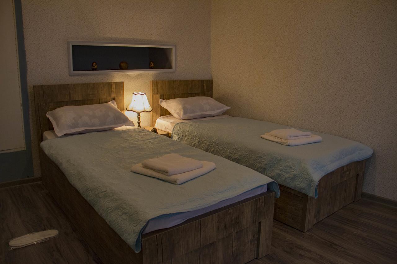 Guest House Ketrin 트빌리시 외부 사진