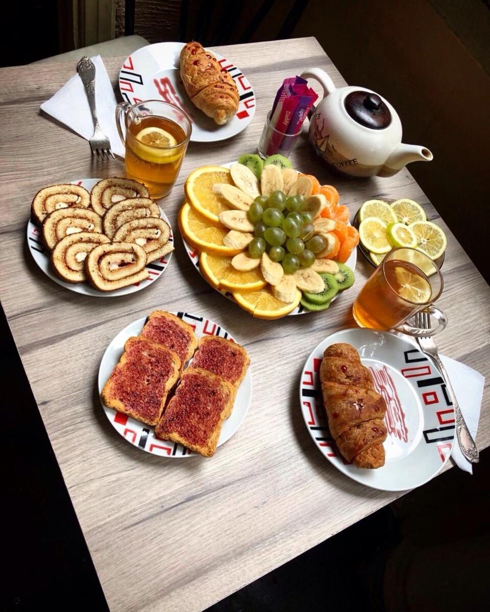 Guest House Ketrin 트빌리시 외부 사진