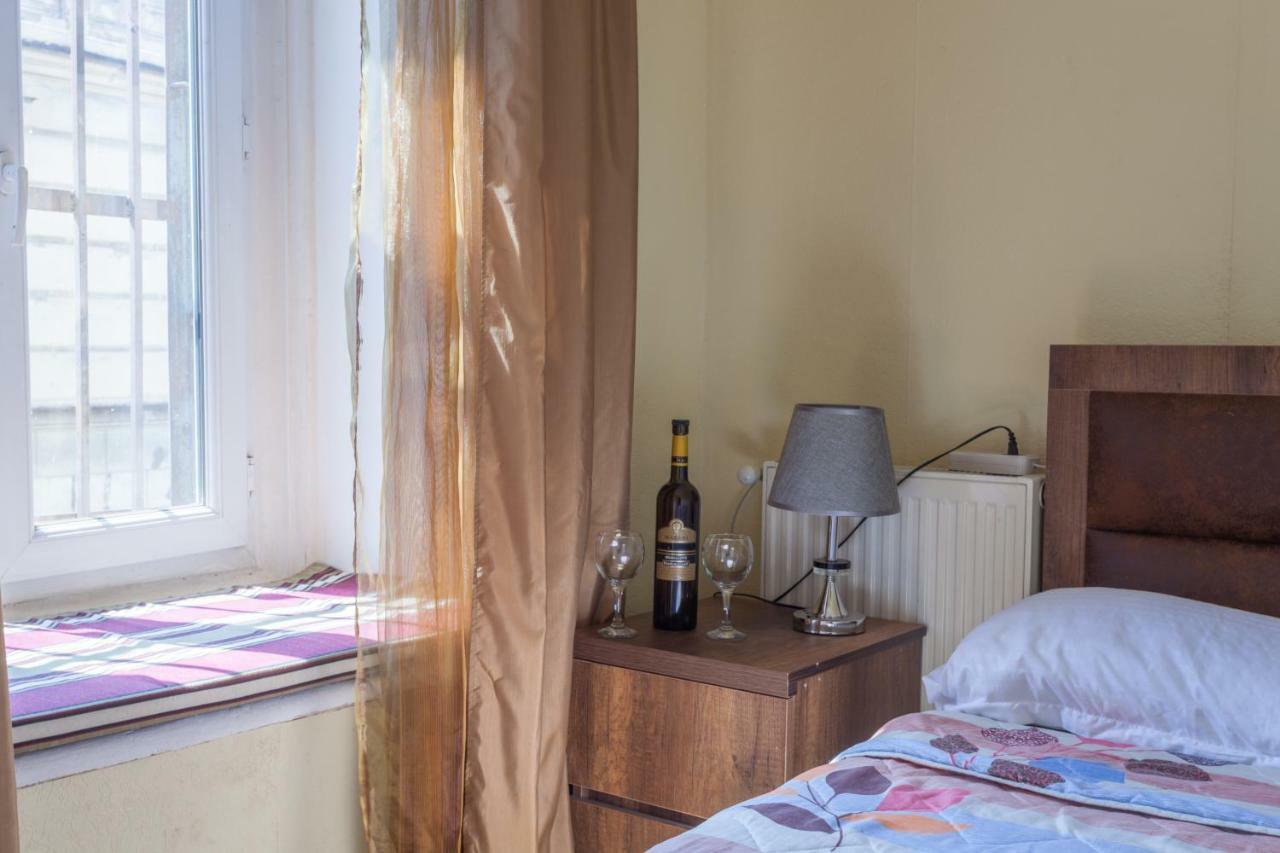 Guest House Ketrin 트빌리시 외부 사진