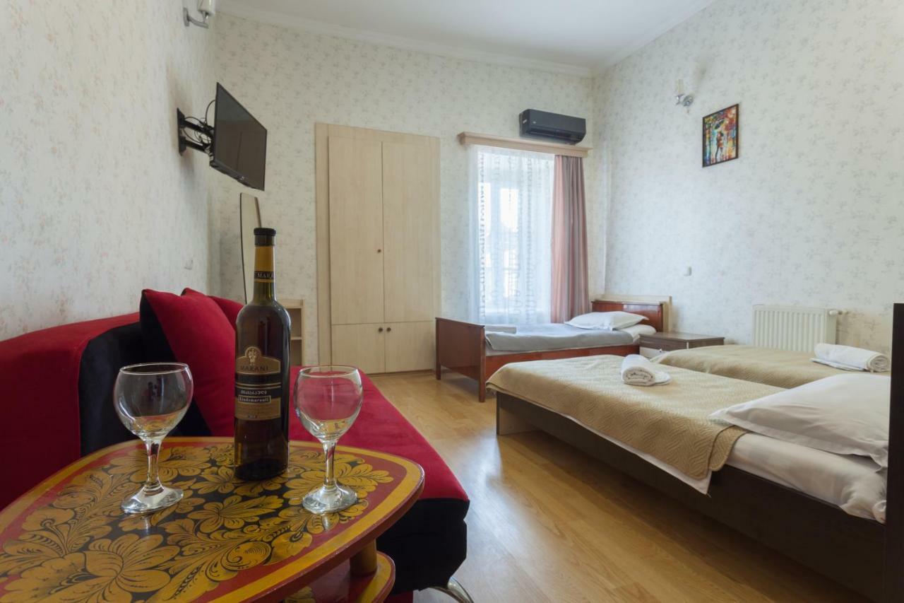 Guest House Ketrin 트빌리시 외부 사진
